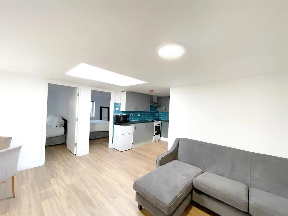 Prime Woolwich 2 Bed Gem Apartment London